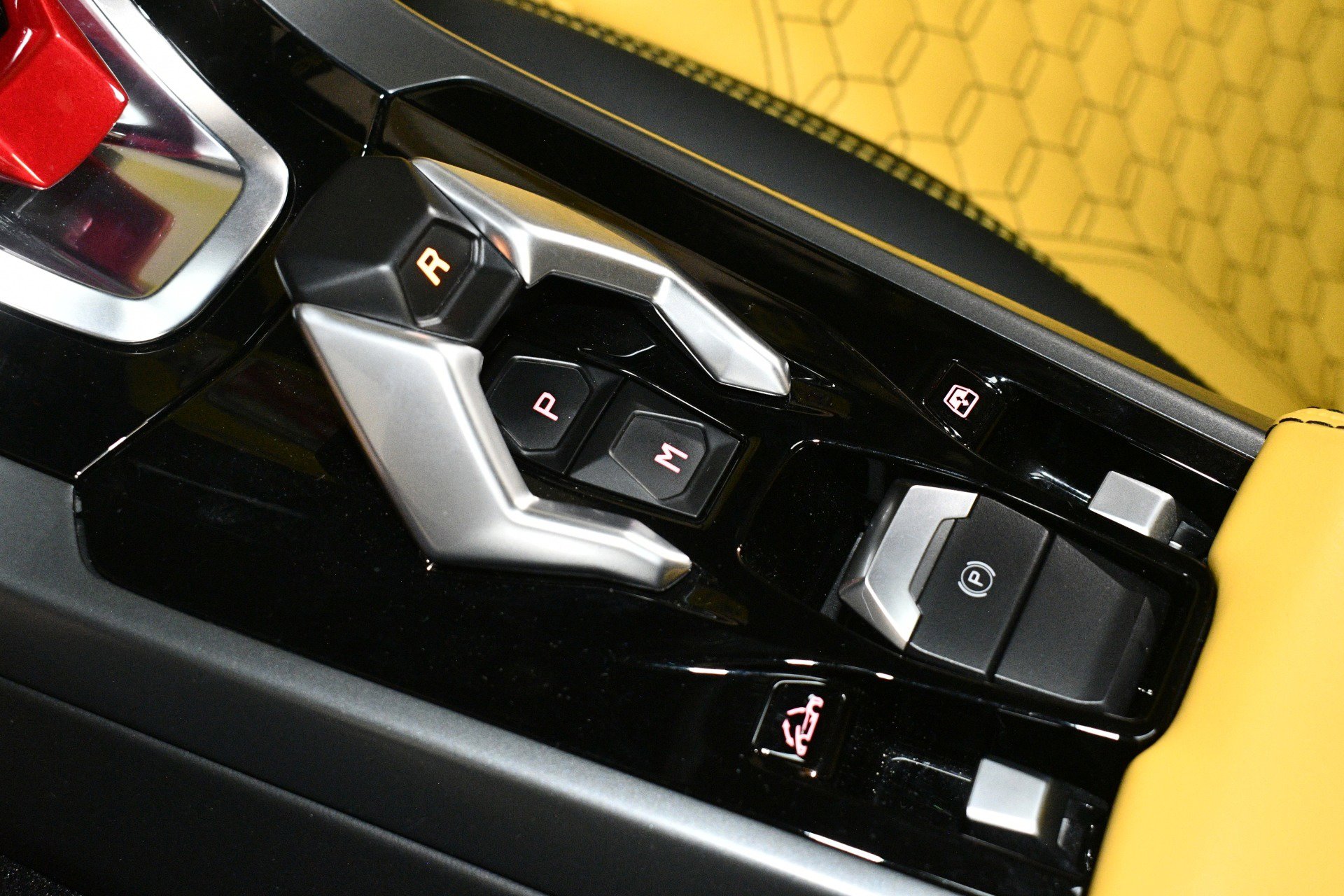 Used 2018 Lamborghini Huracan LP 580-2 image 41