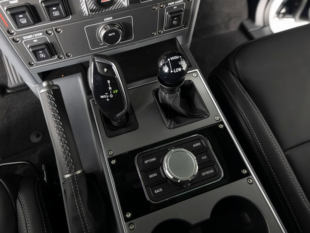 New 2026 INEOS Grenadier Quartermaster Black Edition AWD/4WD image 22