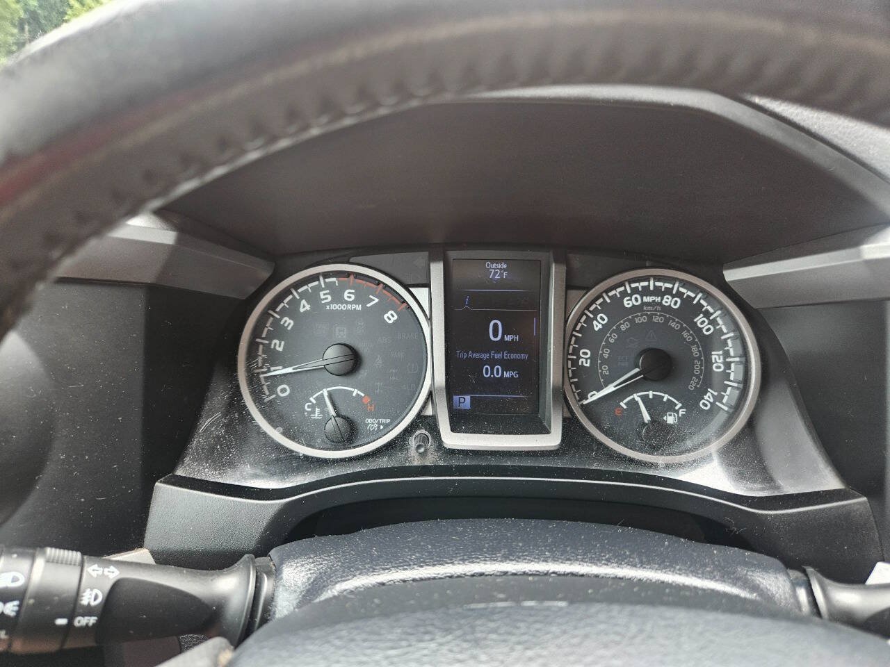 Used 2017 Toyota Tacoma SR5 RWD image 5