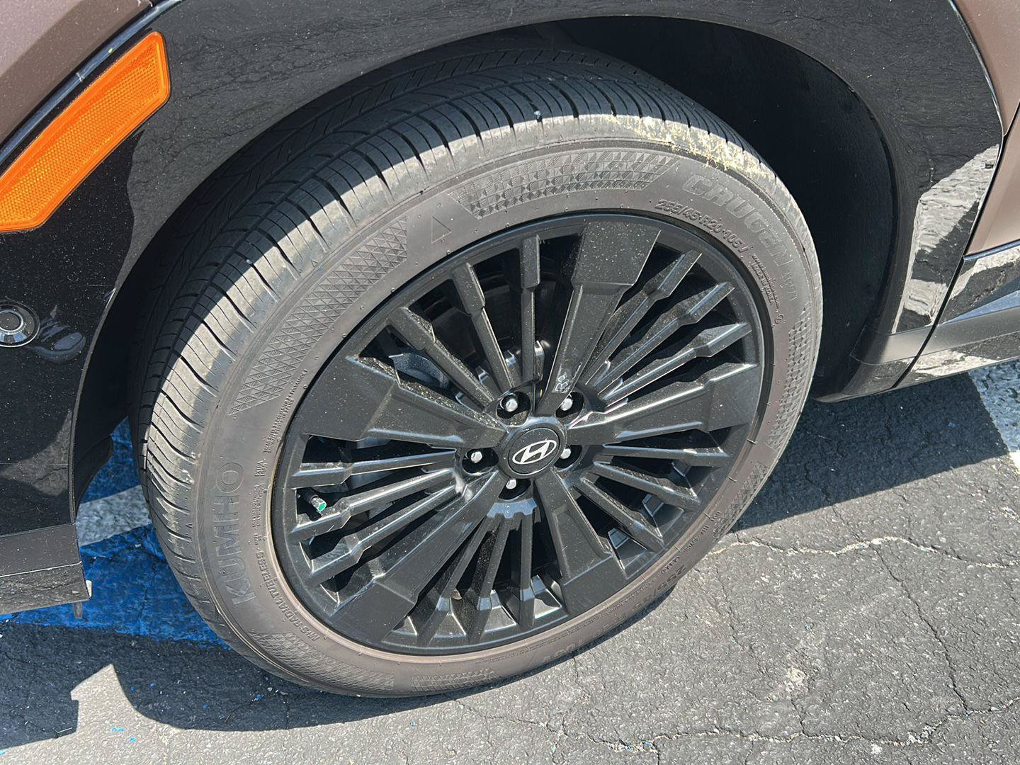 Certified 2025 Hyundai Santa Fe Calligraphy AWD/4WD image 3