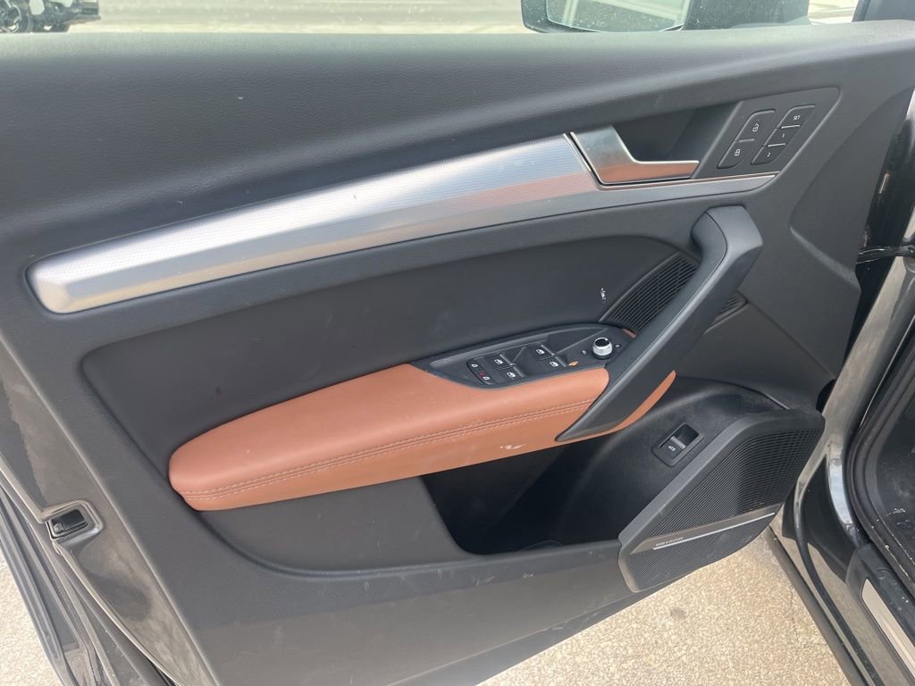 Used 2025 Audi Q5 2.0T Premium Plus image 13