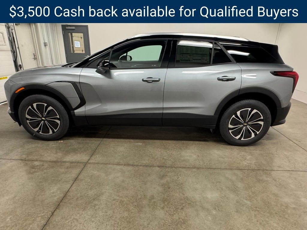 New 2025 Chevrolet Blazer EV LT AWD/4WD image 2