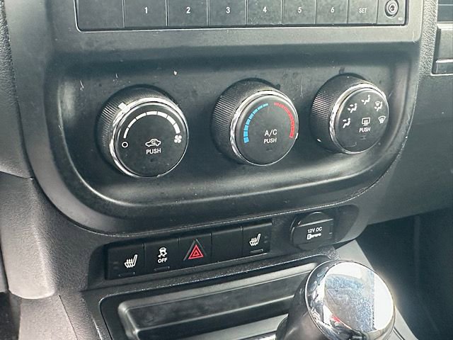 Used 2012 Jeep Compass Latitude image 24