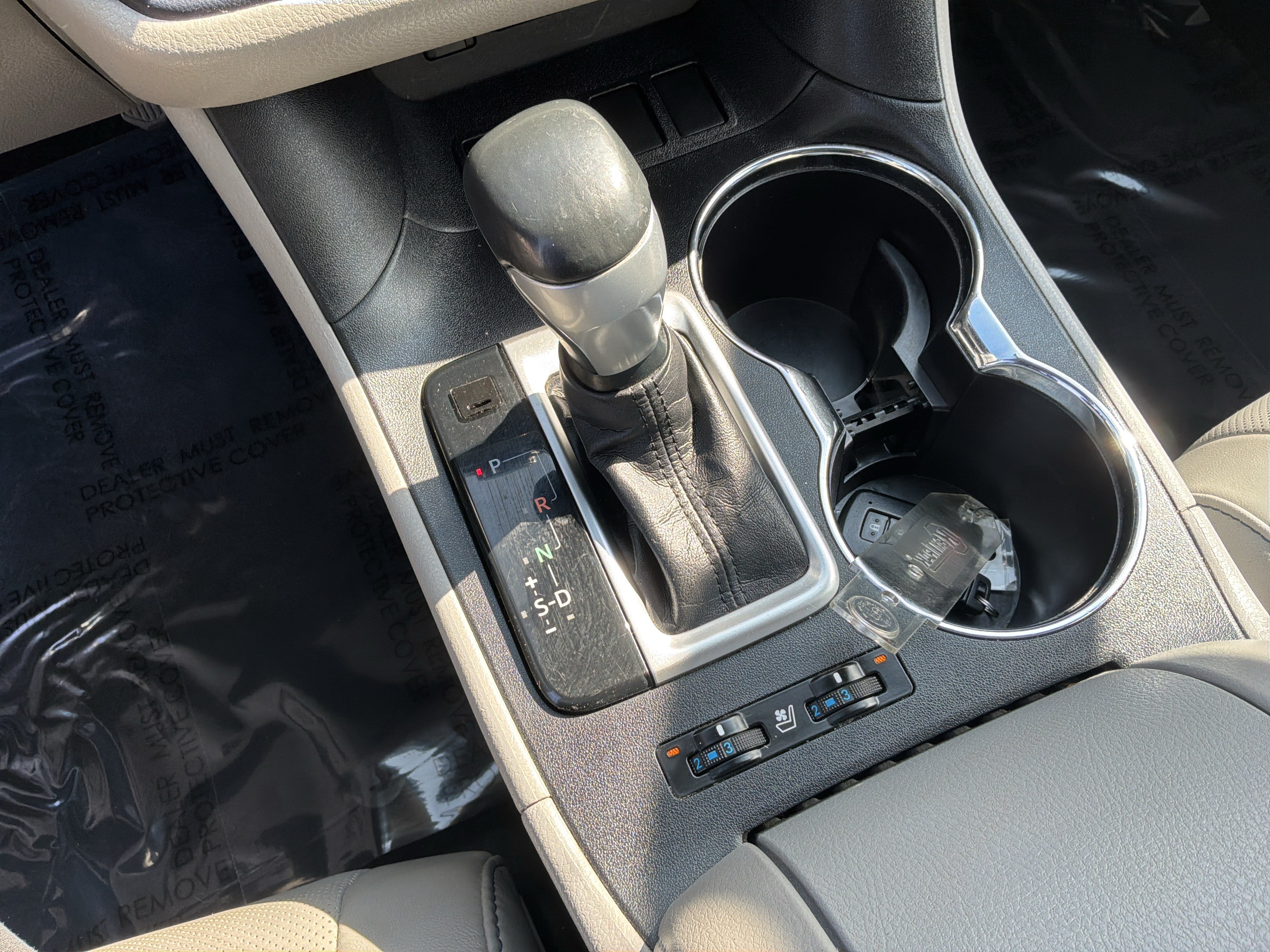 Used 2018 Toyota Highlander Limited FWD image 26