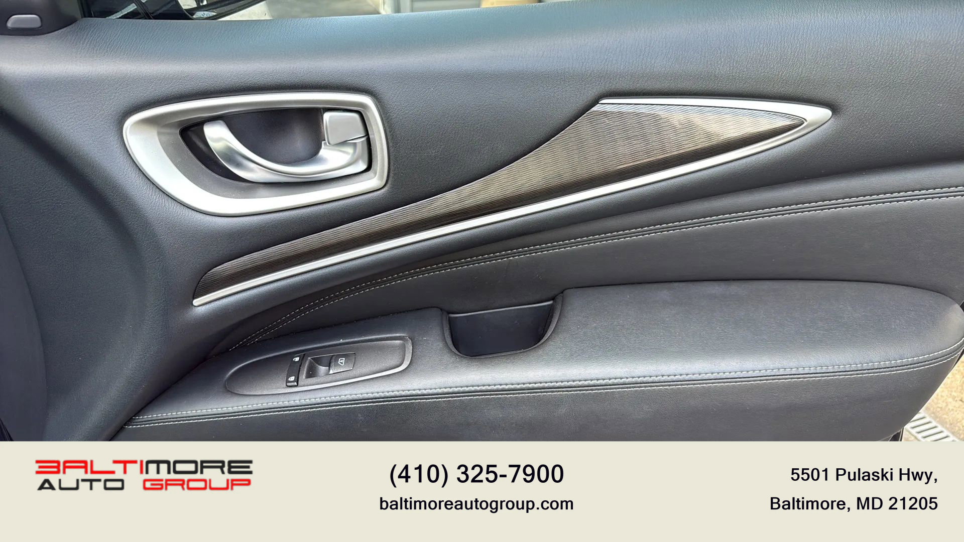 Used 2019 INFINITI QX60 Luxe w/ Essential Package image 19