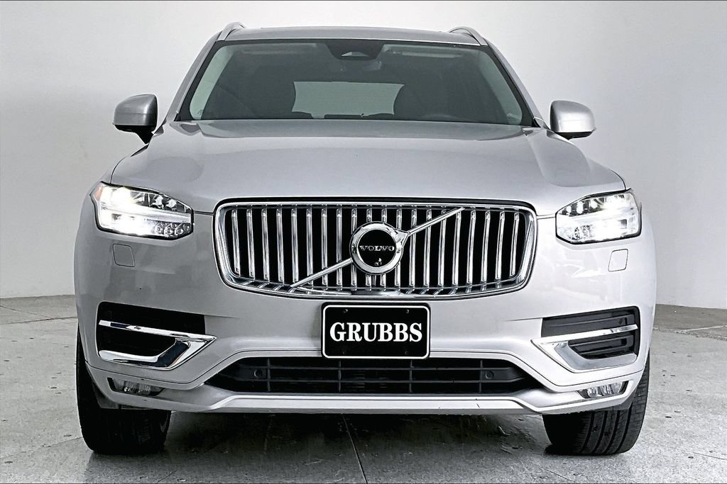 Certified 2024 Volvo XC90 B6 Plus AWD/4WD image 3