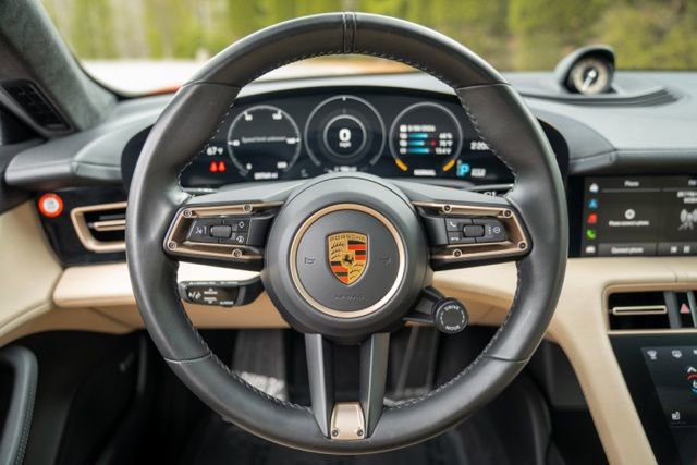 Used 2020 Porsche Taycan Turbo image 28