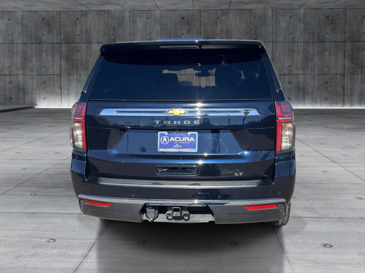 Used 2022 Chevrolet Tahoe LT w/ Luxury Package AWD/4WD image 4