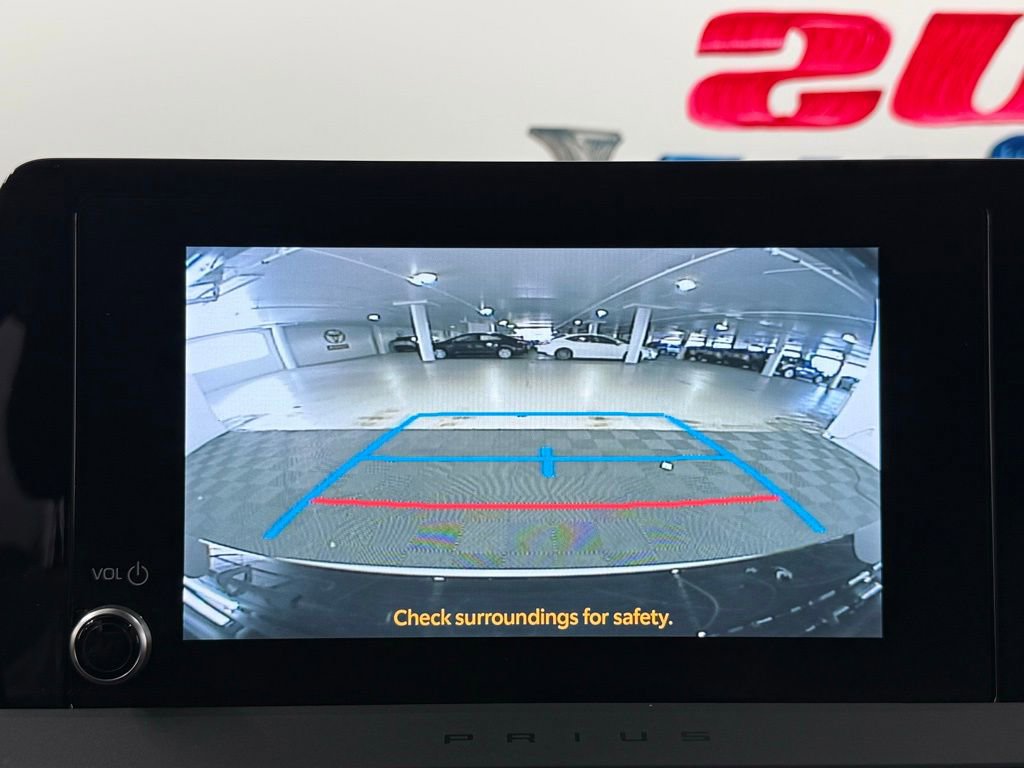 Used 2024 Toyota Prius Prime SE image 28