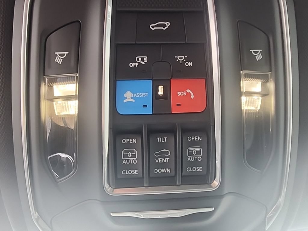 New 2026 Jeep Grand Cherokee Limited AWD/4WD image 37