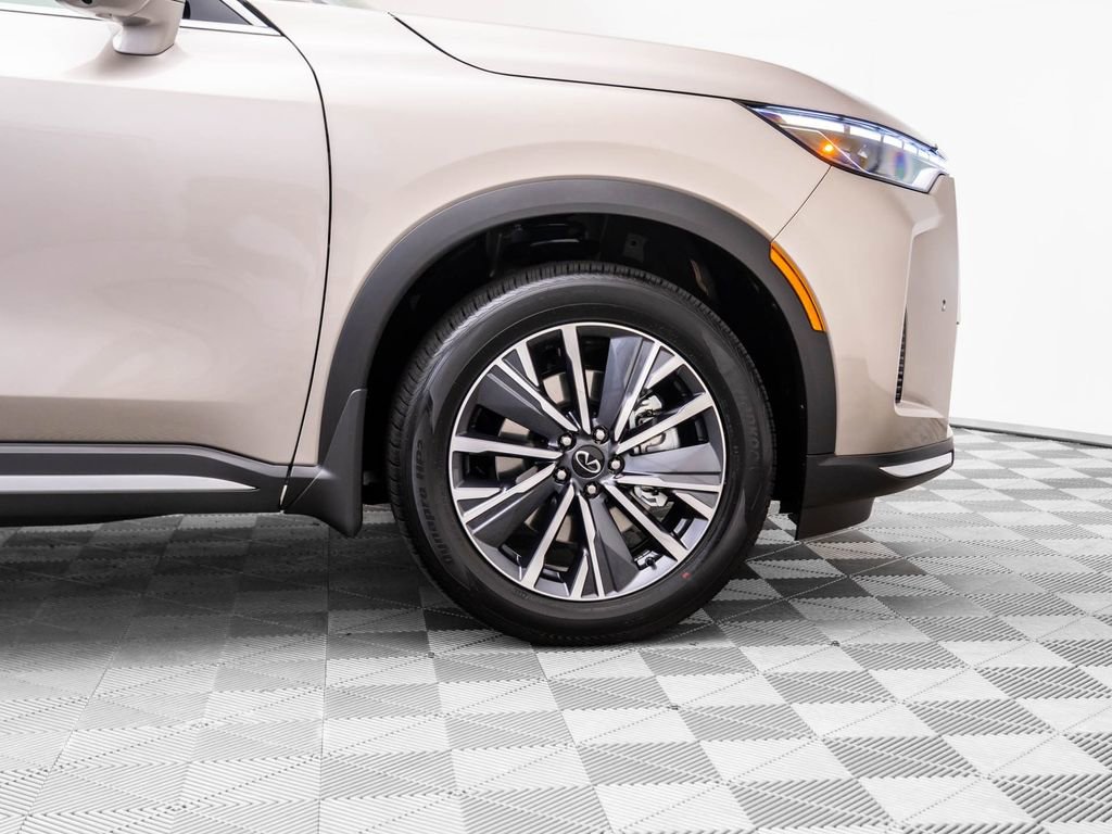 Certified 2026 INFINITI QX60 Luxe w/ Cargo Package AWD/4WD image 34