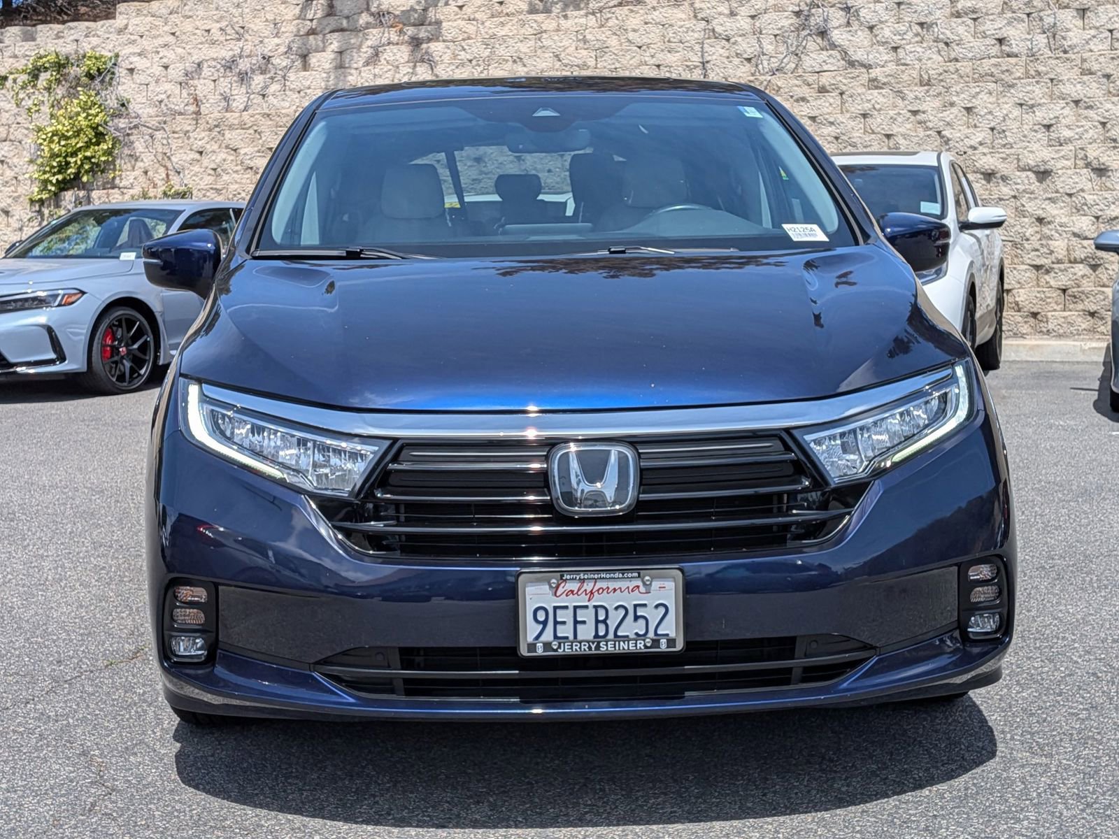 Used 2023 Honda Odyssey EX-L image 7