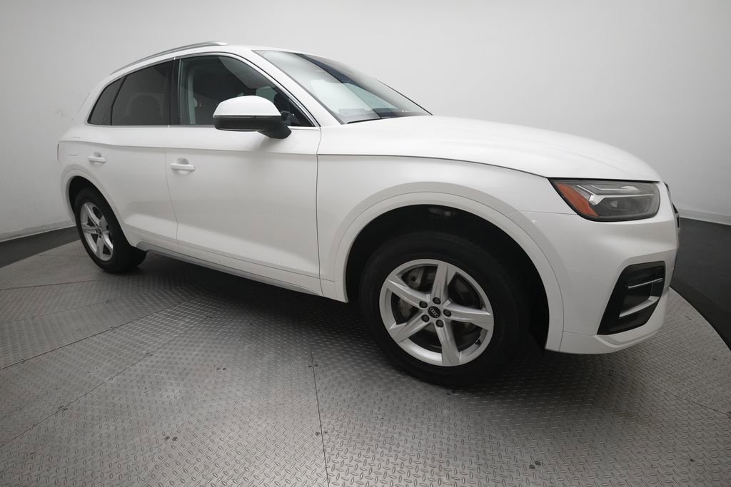 Certified 2023 Audi Q5 Premium w/ Convenience Package AWD/4WD image 38