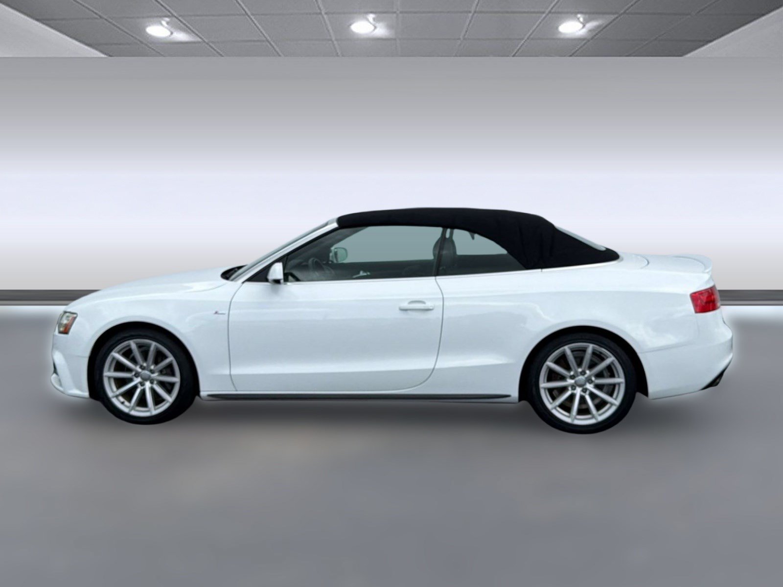 Used 2017 Audi A5 2.0T Sport w/ Technology Package AWD/4WD image 2