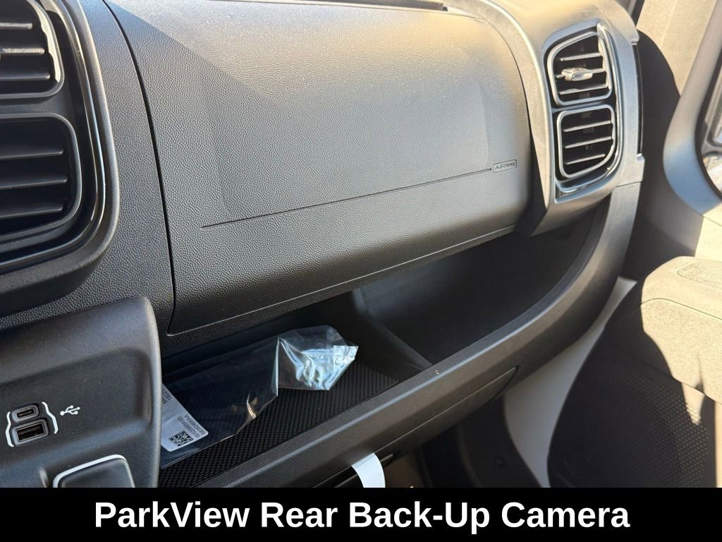 New 2026 RAM ProMaster 3500 w/ Premium Convenience Group image 18