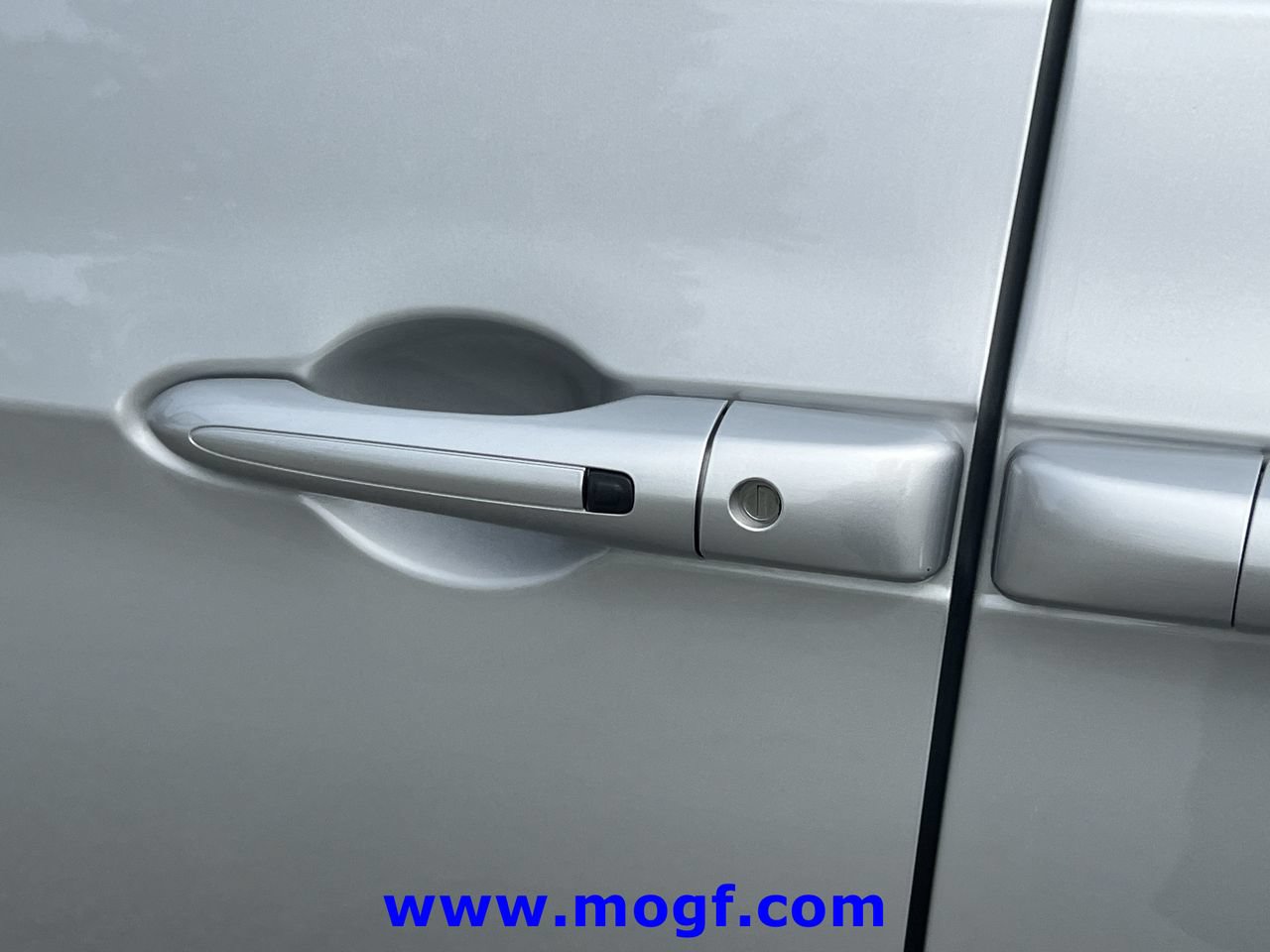 Used 2024 Chrysler Pacifica Touring-L FWD image 29