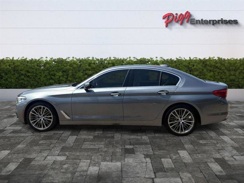 Used 2017 BMW 530i RWD image 3