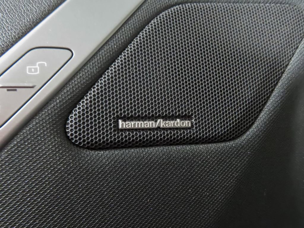 Used 2026 BMW iX xDrive45 w/ M Sport Package image 11