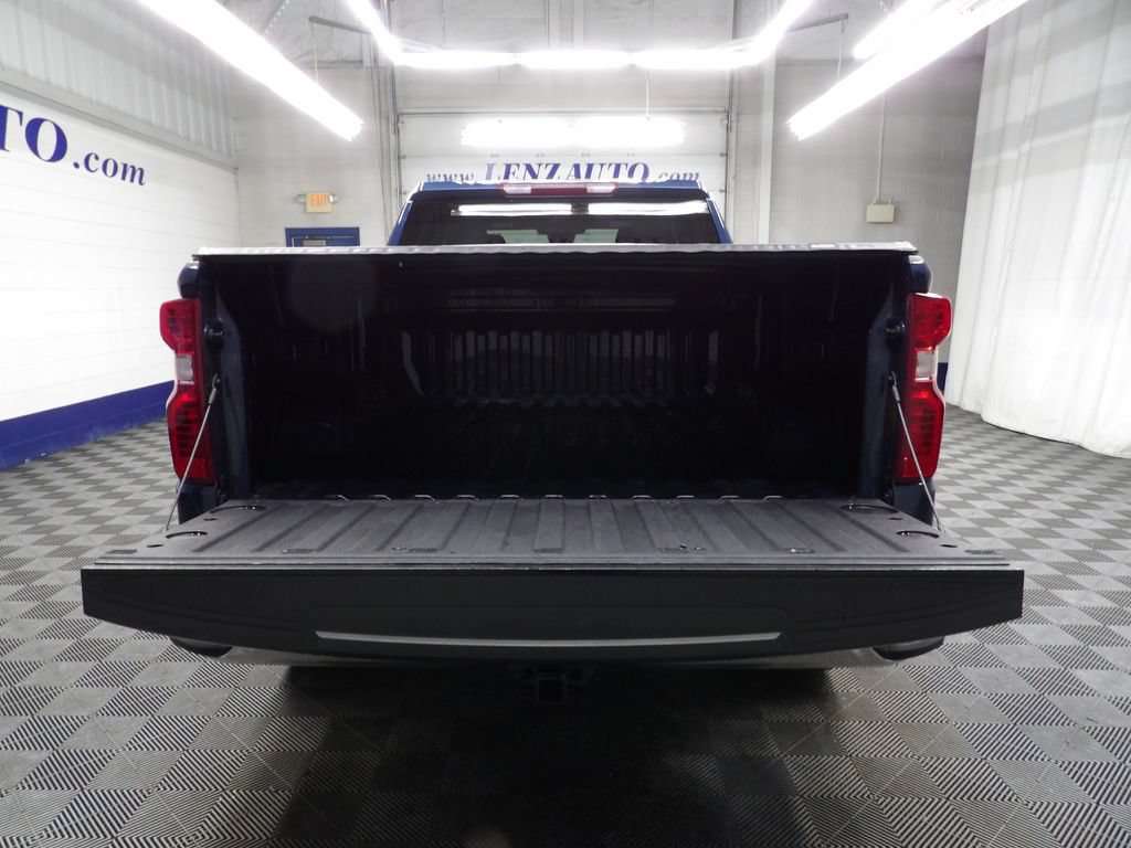 Used 2022 Chevrolet Silverado 1500 LT AWD/4WD image 36