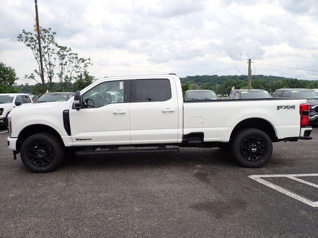New 2026 Ford F250 Lariat w/ Black Appearance Package AWD/4WD image 2