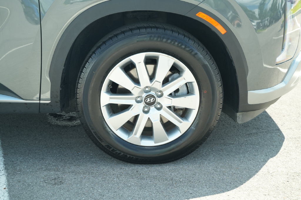 Used 2025 Hyundai Palisade SEL FWD image 48
