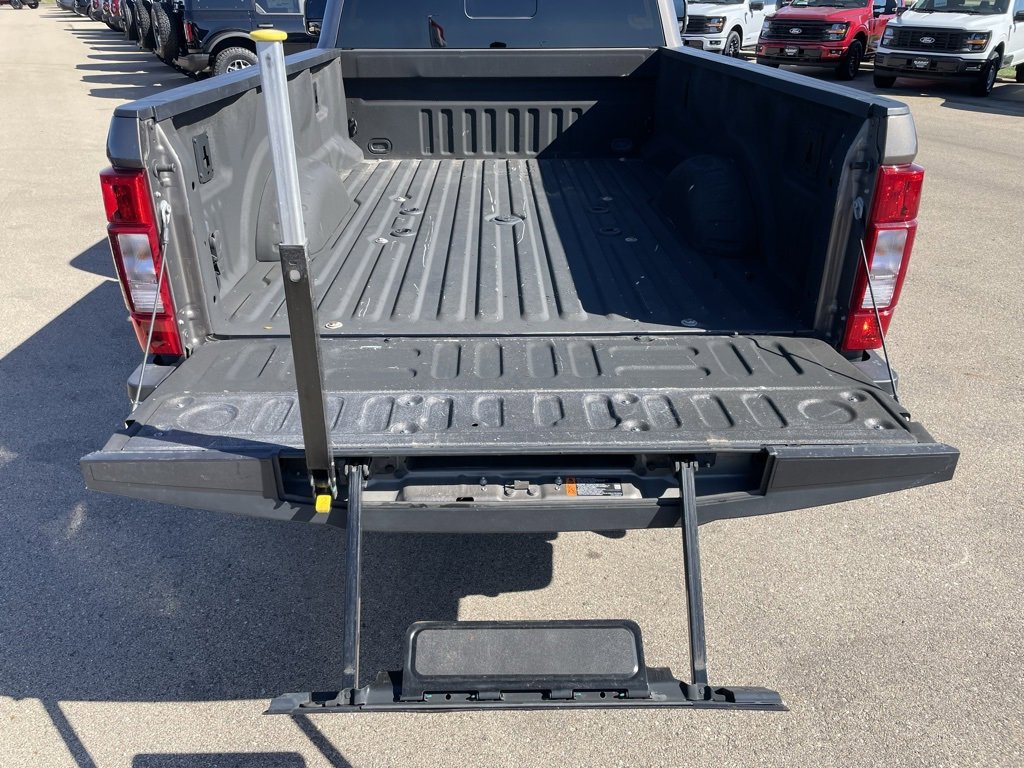 Used 2022 Ford F350 Lariat w/ Lariat Ultimate Package image 34