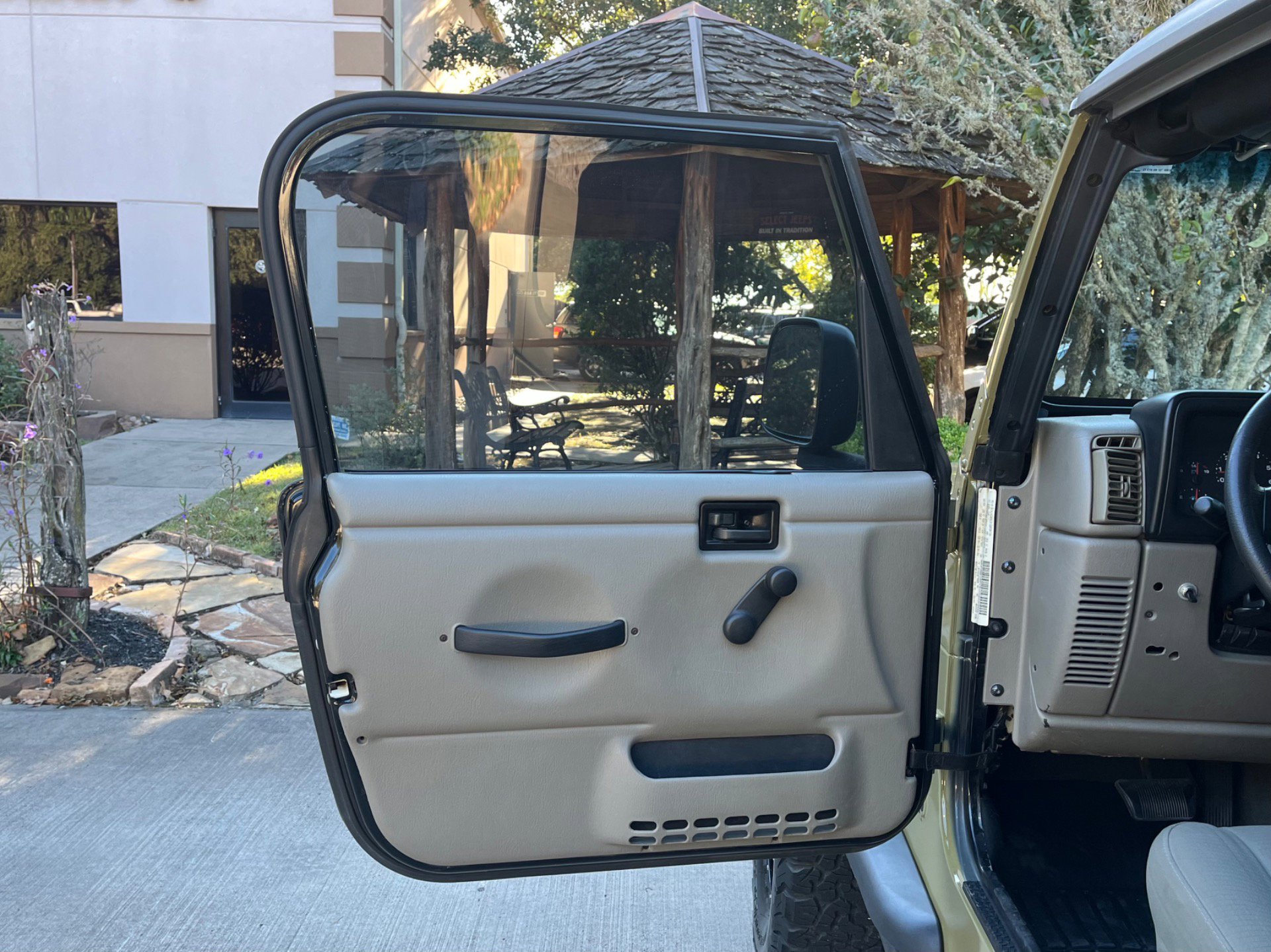 Used 2006 Jeep Wrangler X AWD/4WD image 18