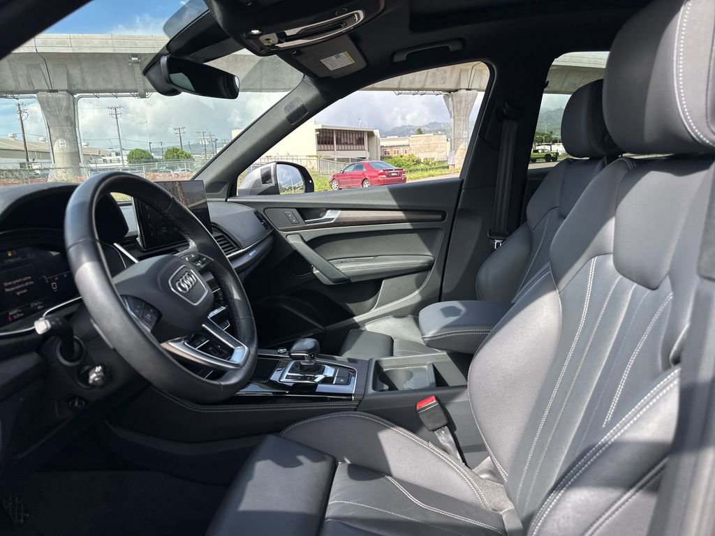 Used 2023 Audi Q5 2.0T Premium Plus w/ Premium Plus Package image 13