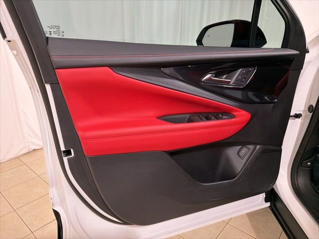 Used 2024 Chevrolet Blazer EV RS AWD/4WD image 9