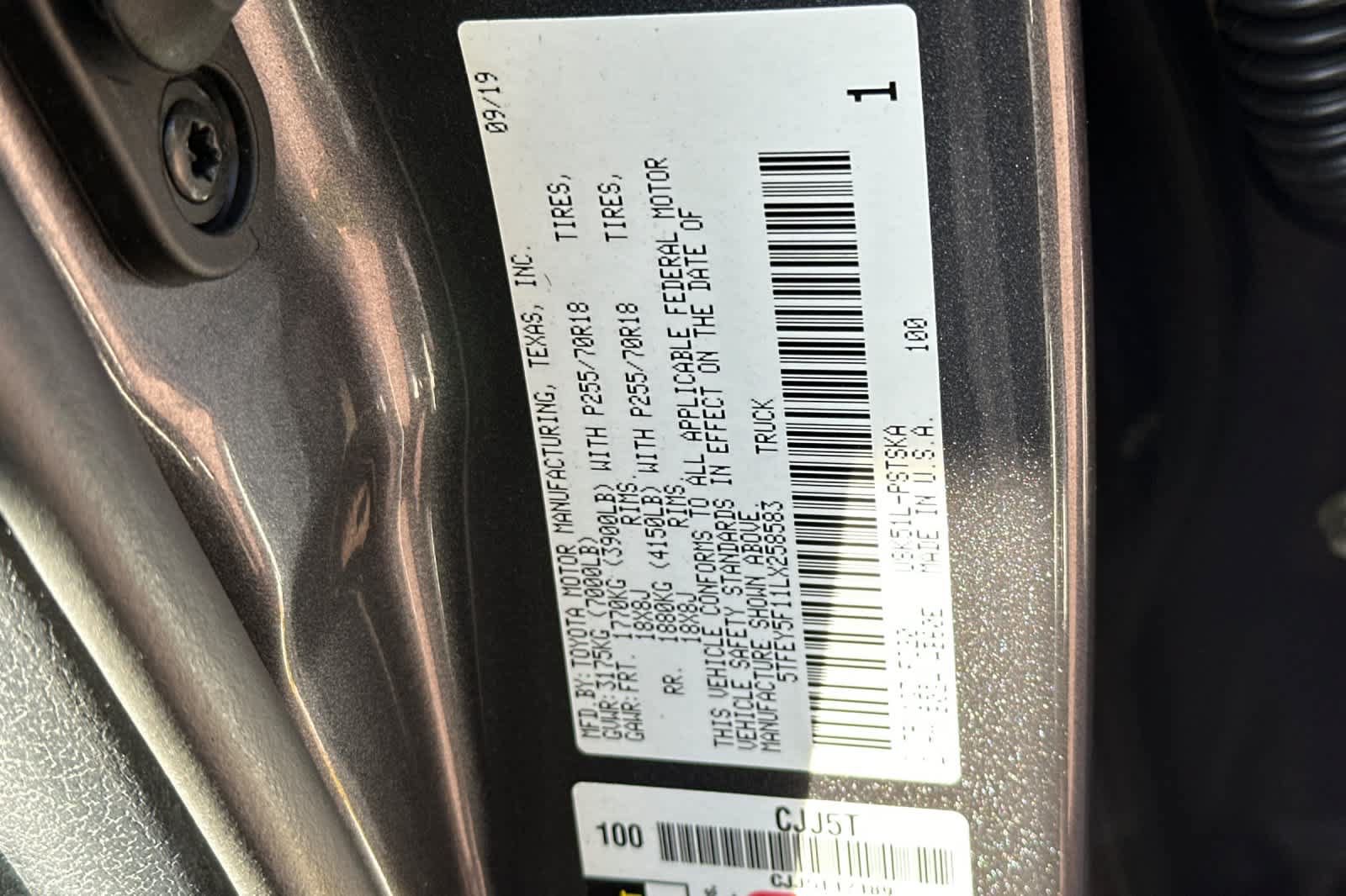 Used 2020 Toyota Tundra SR5 w/ SR5 Upgrade Package RWD image 27