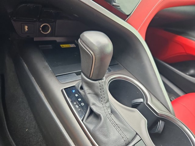 Used 2022 Toyota Camry XSE FWD image 12
