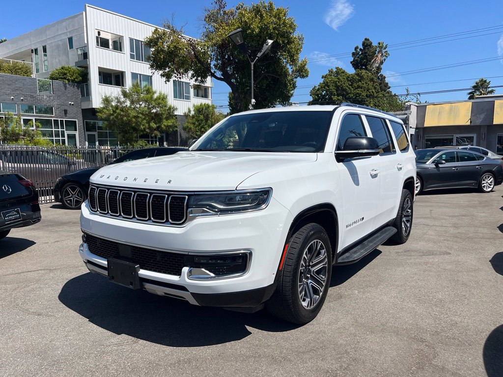 Used 2024 Jeep Wagoneer Series II w/ Flexible Seating Group