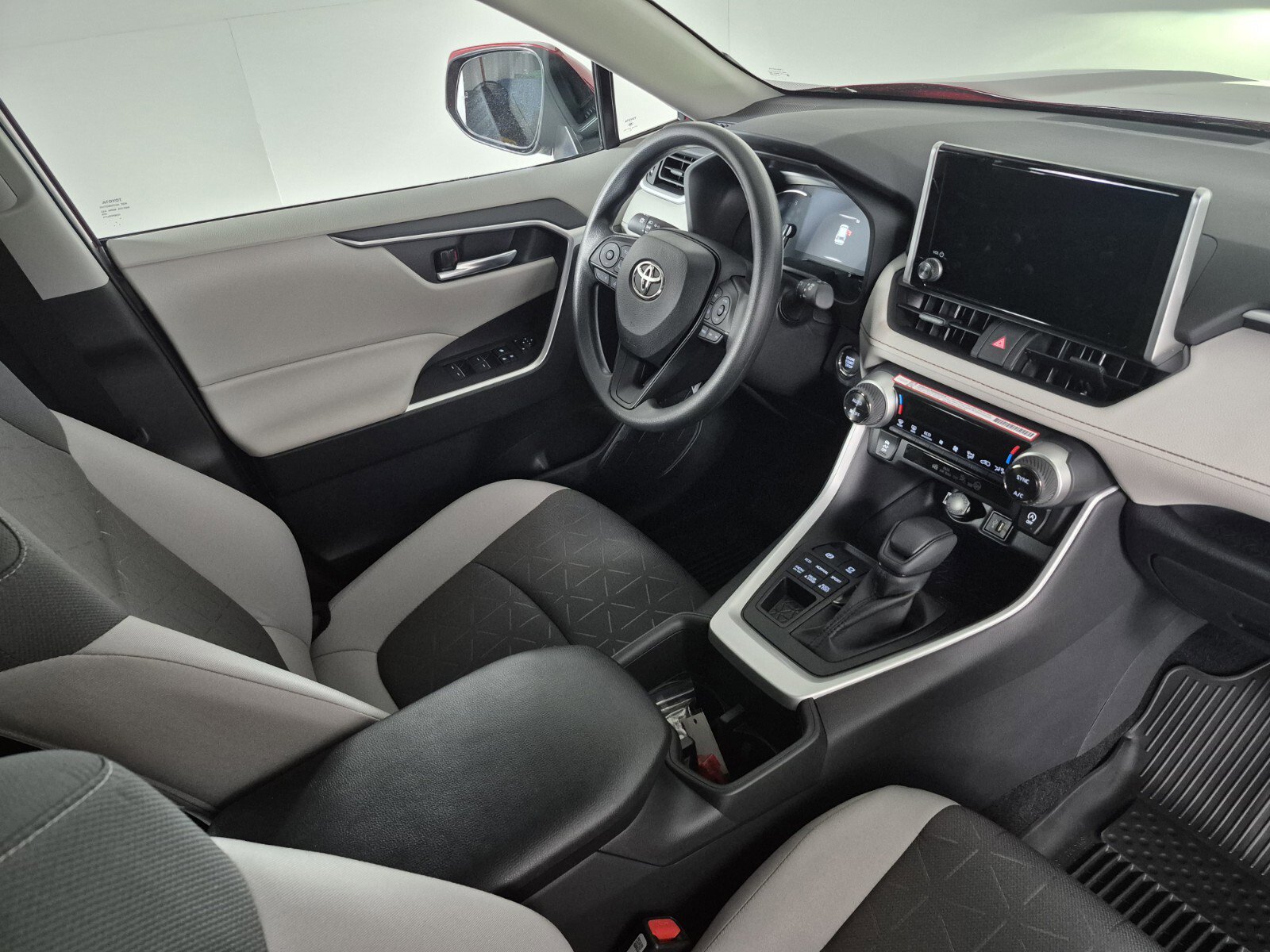 New 2025 Toyota RAV4 XLE image 34