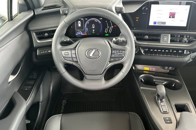 New 2026 Lexus UX 300h FWD image 12