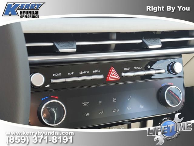 New 2026 Hyundai Tucson Blue SE image 30