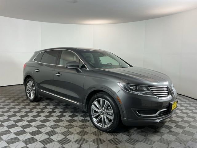 Used 2018 Lincoln MKX Reserve w/ Driver Assistance Package image 3