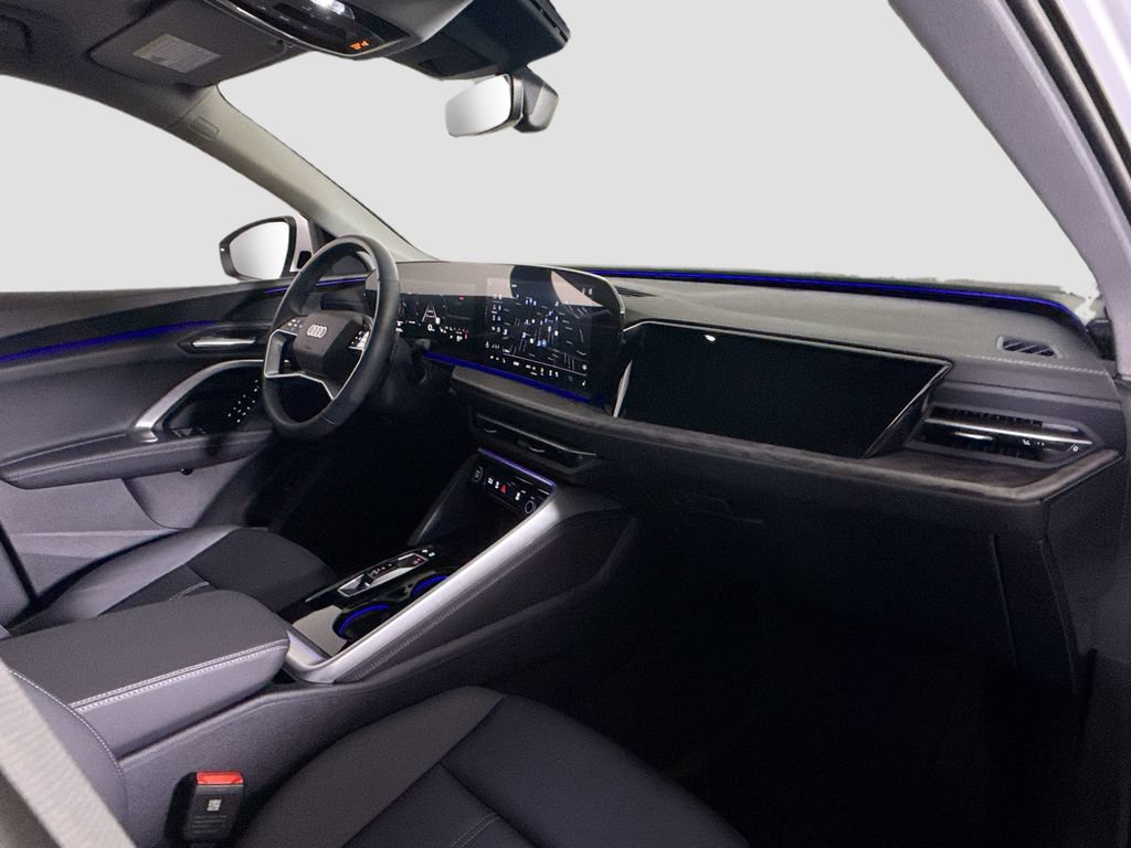 Used 2025 Audi Q5 Premium w/ Convenience Package AWD/4WD image 15