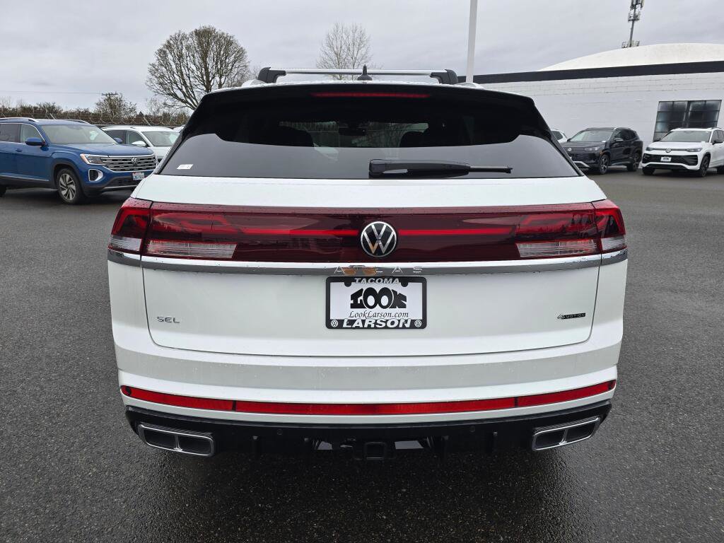 New 2026 Volkswagen Atlas Cross Sport SEL Premium R-Line image 5