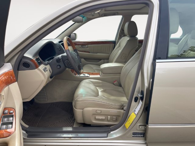 Used 2006 Lexus LS 430 RWD image 9
