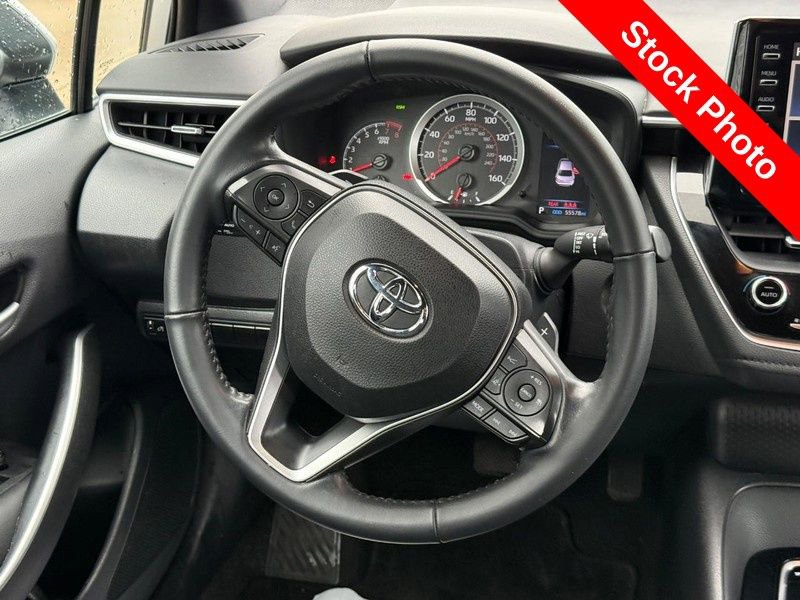 Used 2021 Toyota Corolla SE w/ SE Premium Package image 14