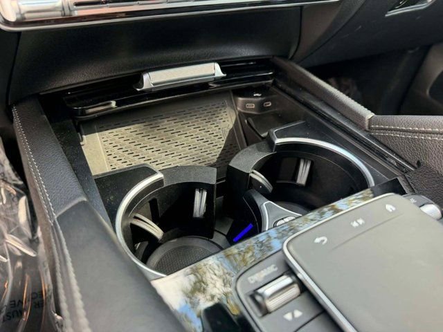 Used 2024 Mercedes-Benz GLS 450 4MATIC image 25