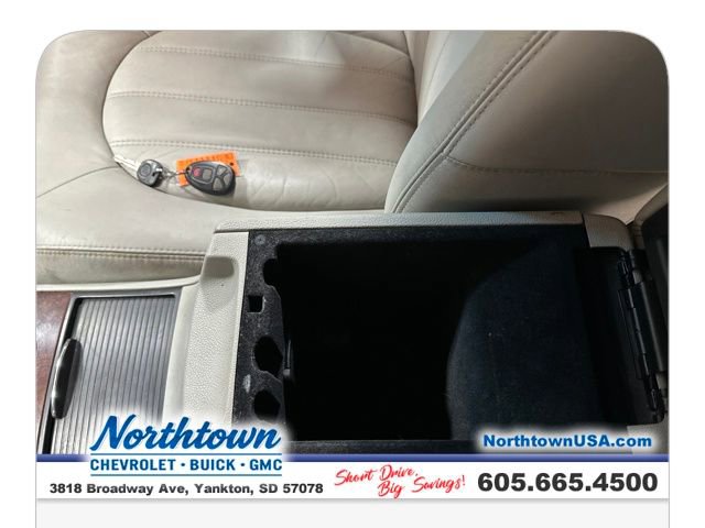 Used 2011 Buick Lucerne CXL image 22