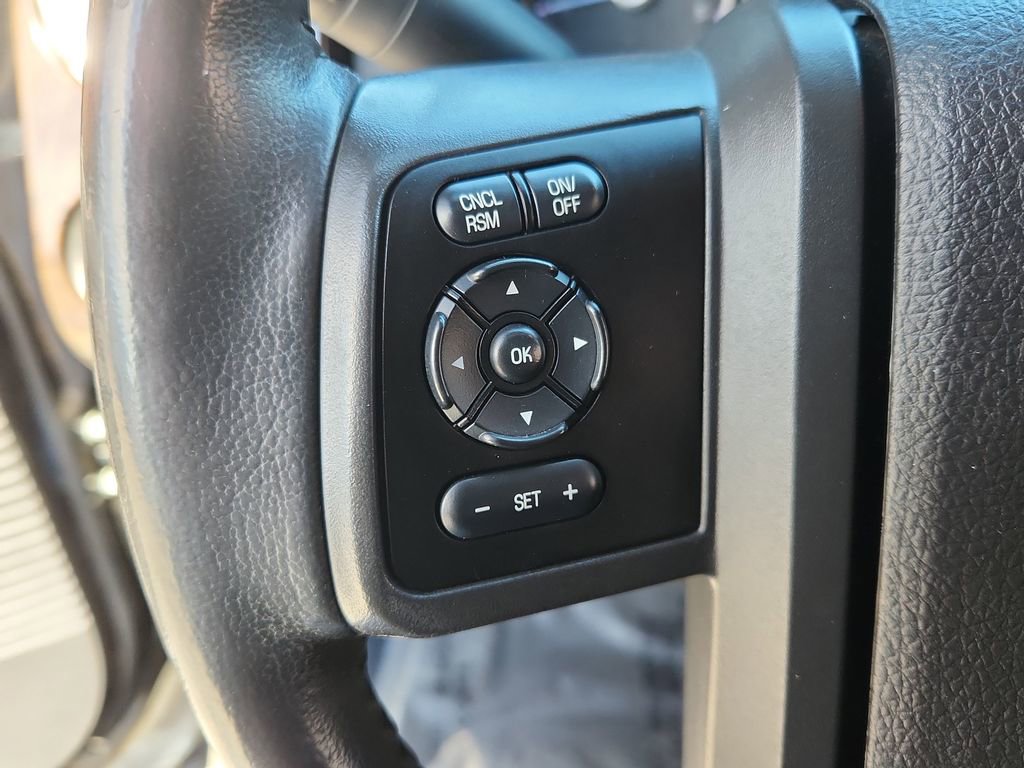 Used 2016 Ford F350 Platinum w/ FX4 Off-Road Package image 22