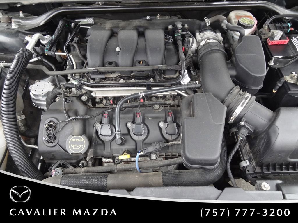 Used 2015 Ford Taurus SEL image 34