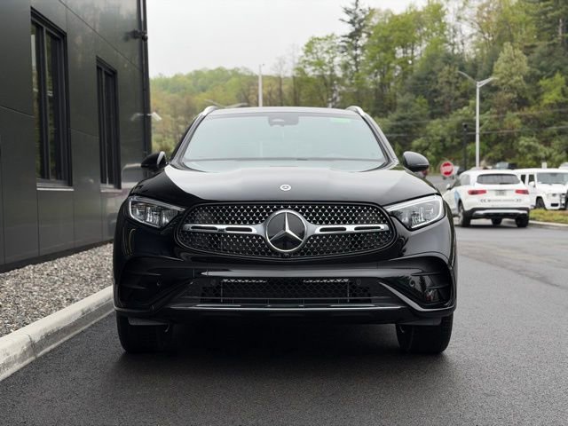 Used 2026 Mercedes-Benz GLC 300 4MATIC image 11