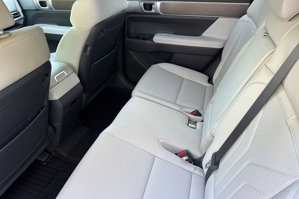 New 2026 Hyundai Santa Fe SEL image 10