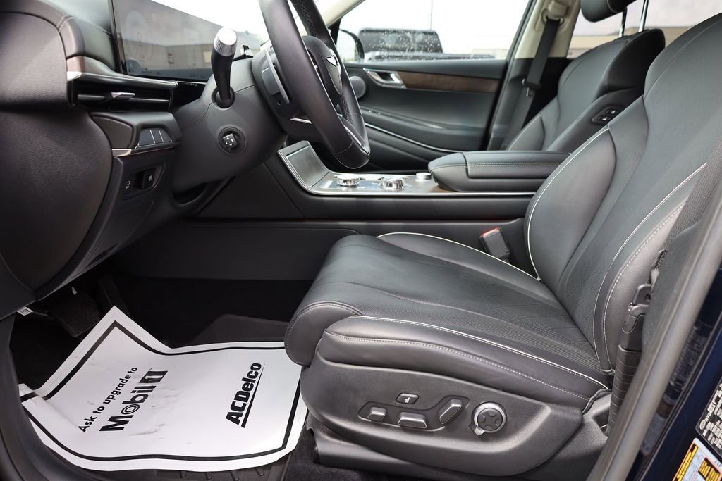 Used 2025 Genesis GV80 2.5T Prestige AWD/4WD image 11