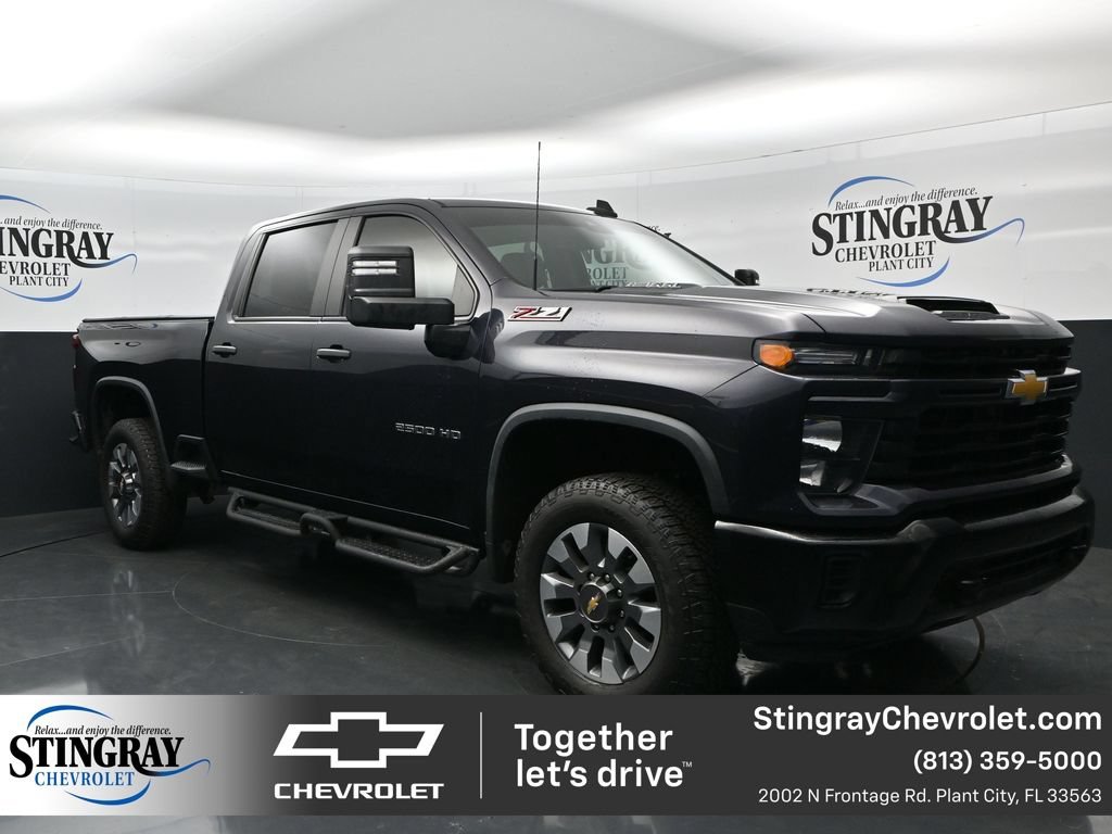 Used 2024 Chevrolet Silverado 2500 Custom w/ Custom Convenience Package AWD/4WD image 1