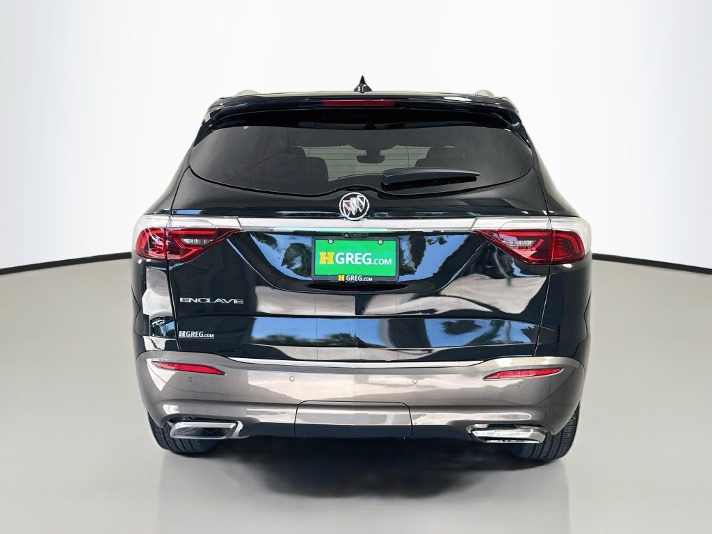 Used 2024 Buick Enclave Essence w/ Technology Package FWD image 8