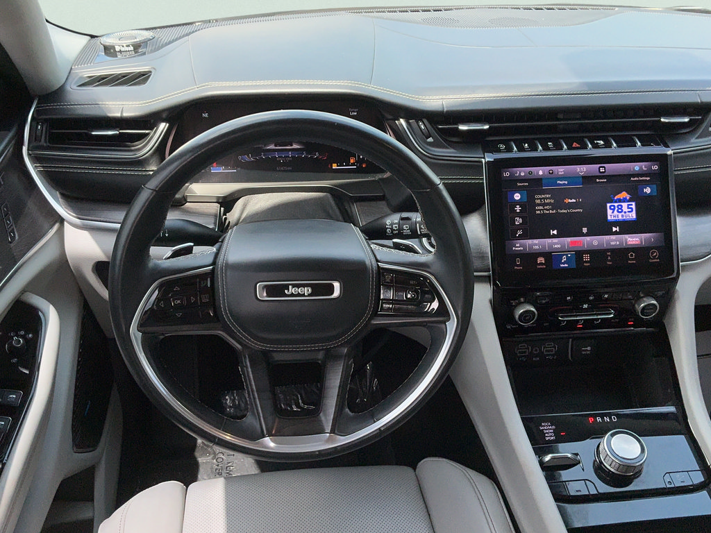 Certified 2021 Jeep Grand Cherokee L Overland w/ Luxury Tech Group IV AWD/4WD image 17
